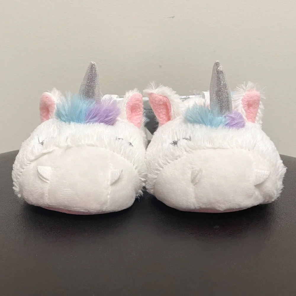 Carters White Pink Faux Fur Grace Unicorn Slippers NWT XS Toddler Girls 3/4 3 4